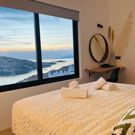 Yalos Mykonos 4 Bedroom Luxury House 5 Minute From Ornos W Sea & Sunset View Holiday home *